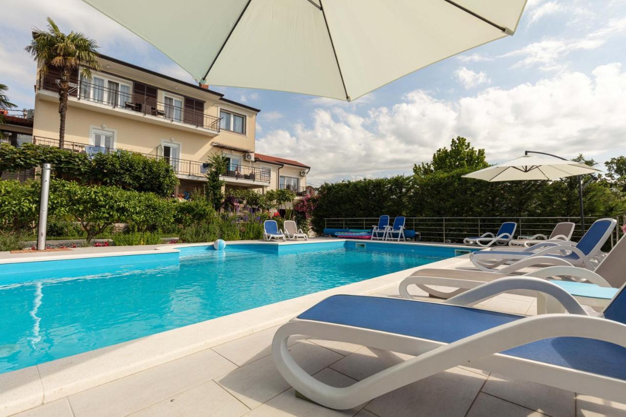 Apartments Garden Residence Abbázia Kültér fotó